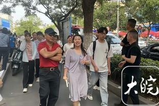 金玟哉谈奔波于国家队和俱乐部之间：疲劳一点而已，比没球踢好